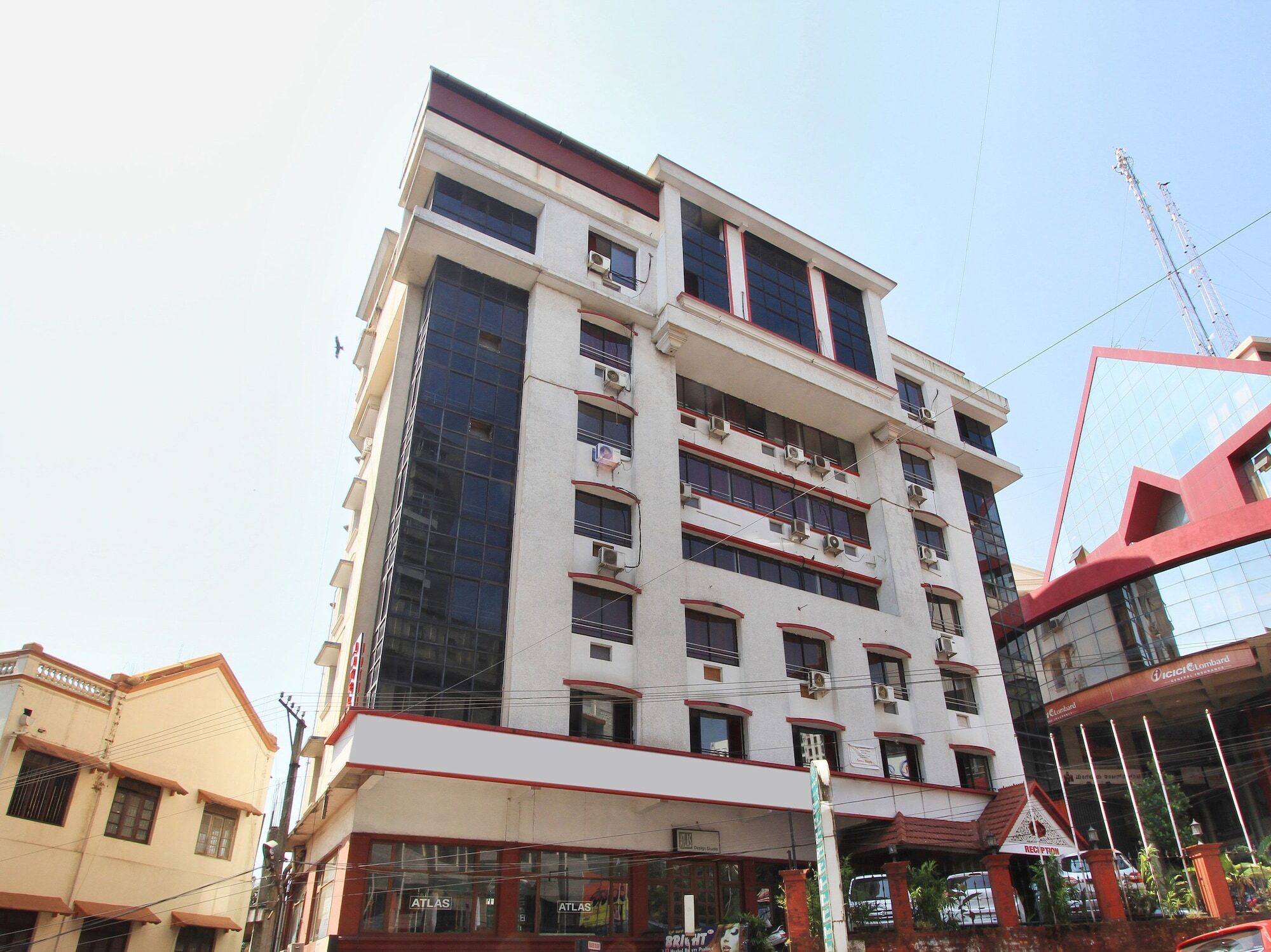 Oyo 10632 Hotel Brigade Royal Mangalore Exterior foto